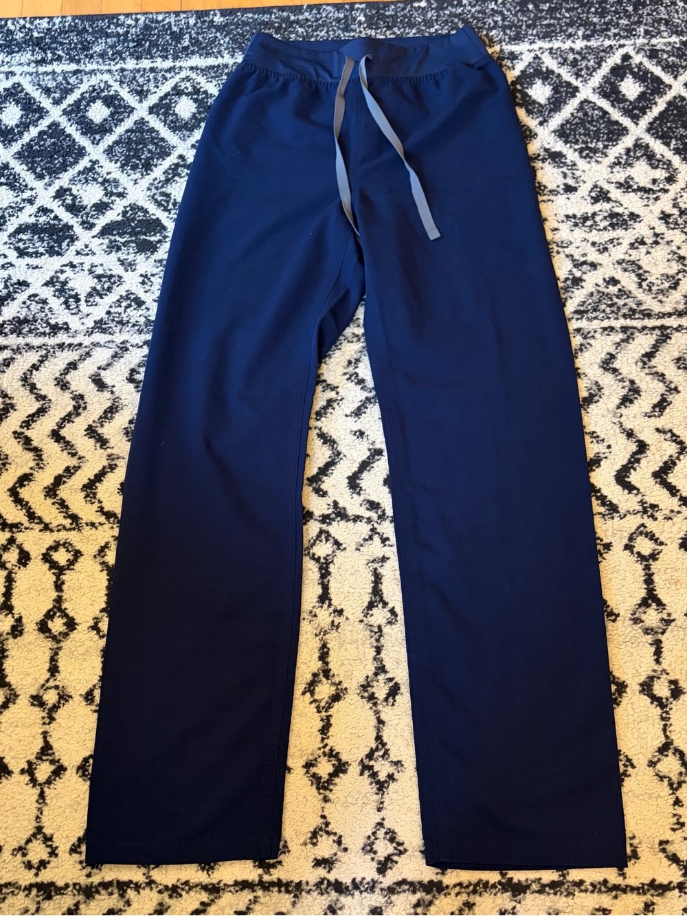 FIGS Technical Collection Livingston Scrub Pants Women’s XS Navy Regular Inseam